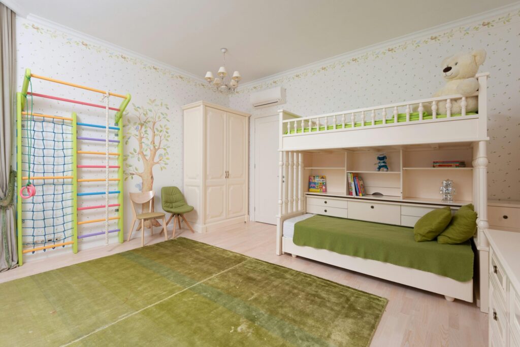 子供部屋のロフトベッド